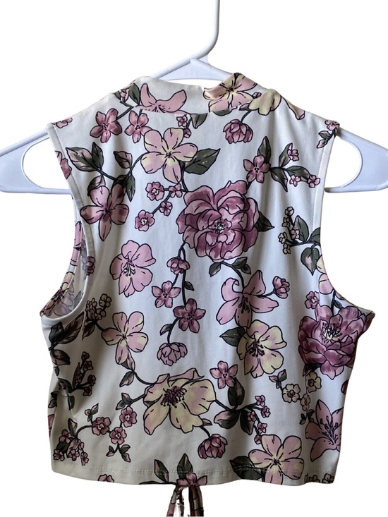 Derek Heart Tops - Derek Heart Cream Floral Lace-Up Crop Top